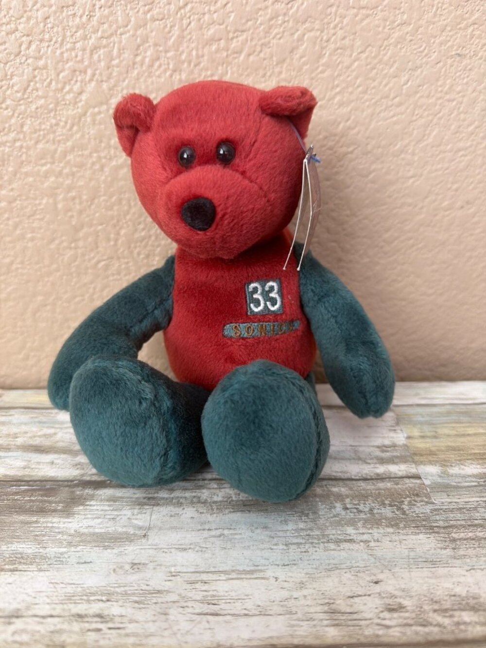 Vintage 2000 Patrick Ewing Seattle Sonics Limited Treasures Pro Bear Plush